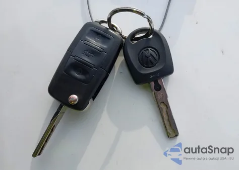 2009 Volkswagen Jetta 2.5L Se from USA, damaged, VIN 3VWTZ71K19M288128